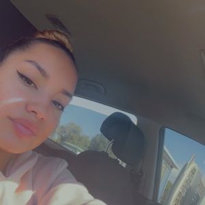 Meet your Posher, Paige